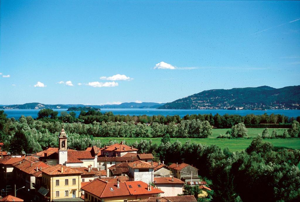 Residence Isolino Verbania Zimmer foto